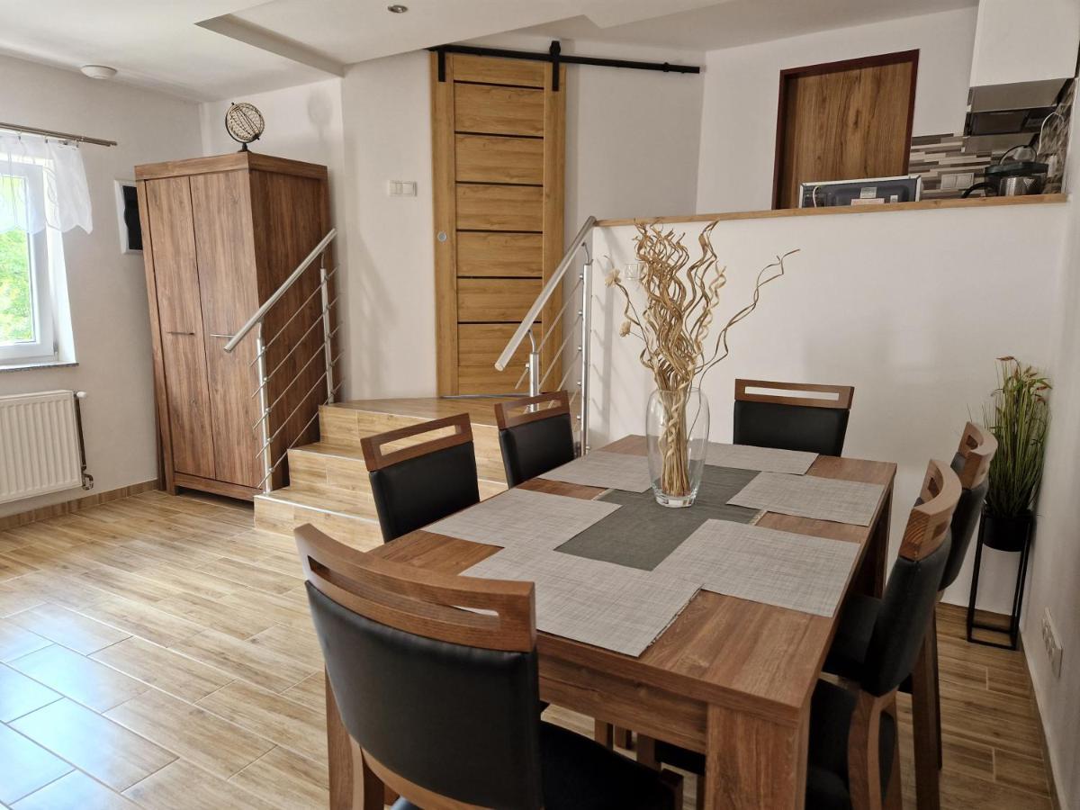Restaurace U Mateje B&B Nove Mesto pod Smrkem Eksteriør billede